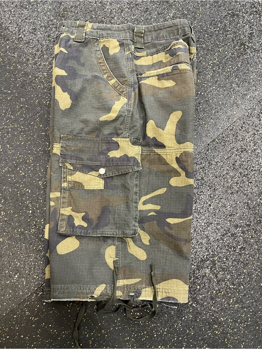 NWT Jaded London Olive Green Camo Cargo Bermuda Shorts- $135 retail